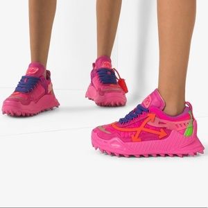 Off-White Odsy 1000 Sneakers Fuchsia